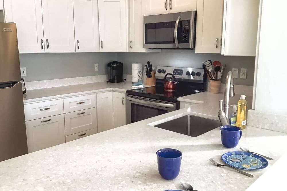 Peacock Bungalow - Right