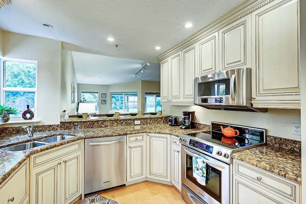 Siesta Bayside Condo