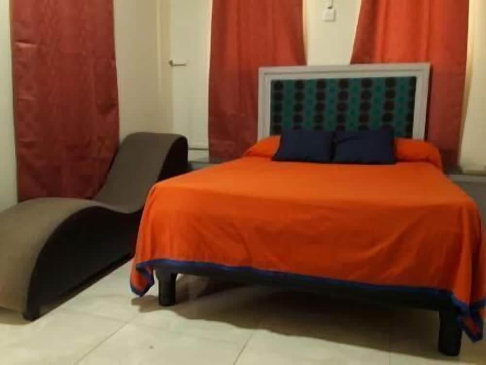 Hotel La Jolla Express