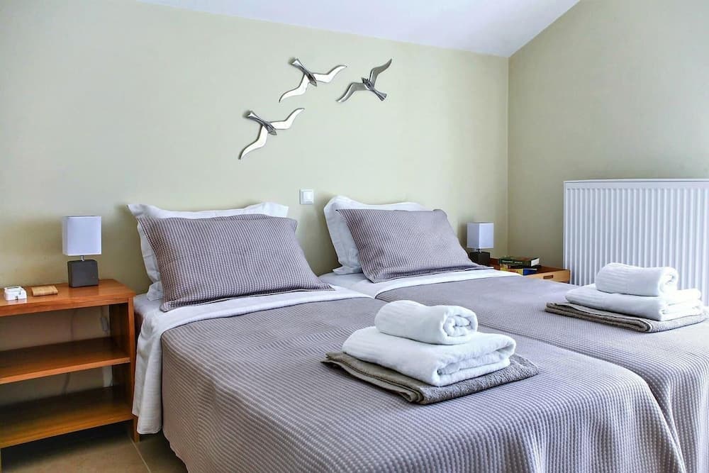 Beautiful Villa With Swimming Pool Near Nafplion