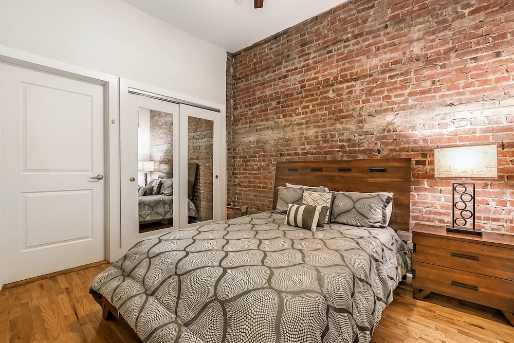 Condos near French Quarter