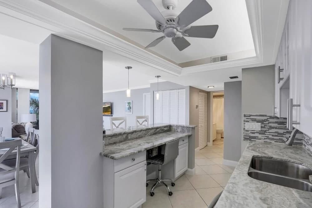 South Seas 4, 406 Marco Island Vacation Rental 2 Bedroom Condo by Redawning