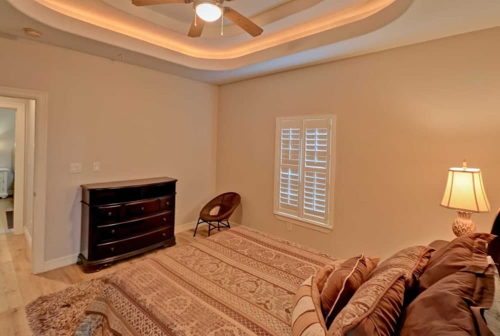 Sea Glass 11 3 Bedroom Condo by RedAwning