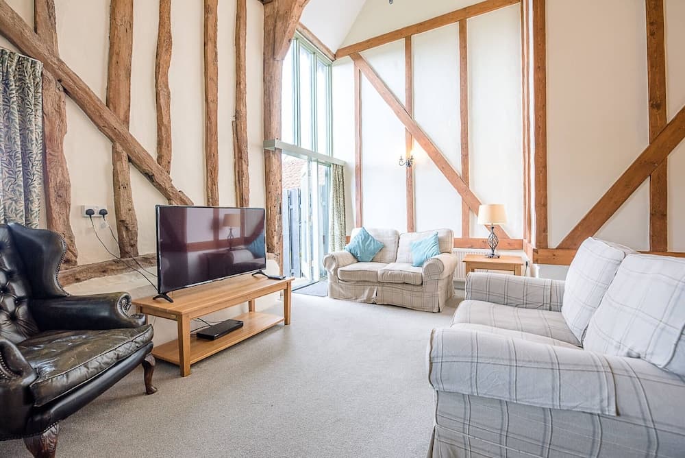 Granary Cottage, Valley Farm Barns Snape,