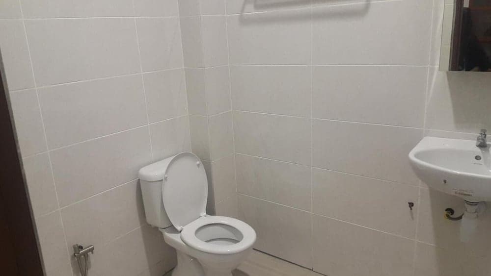 Mri Homestay Sg Buloh - 3 Br House Ground Floor With Centralised Private Pool