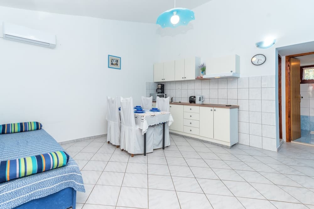 Sunset Blue Apartment