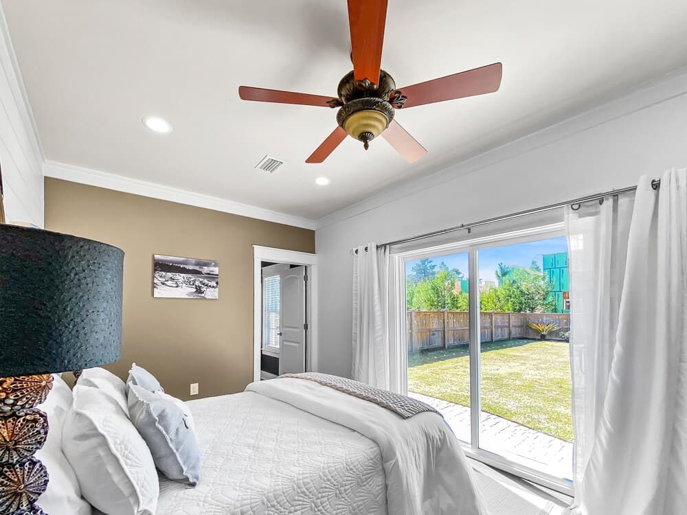 Magnolia Manor 5 Bedroom Home by Redawning