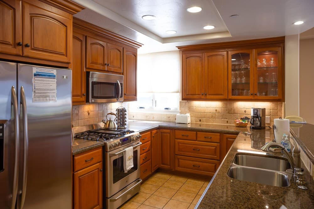 Valentina #201 2 Bedroom Condo by Redawning