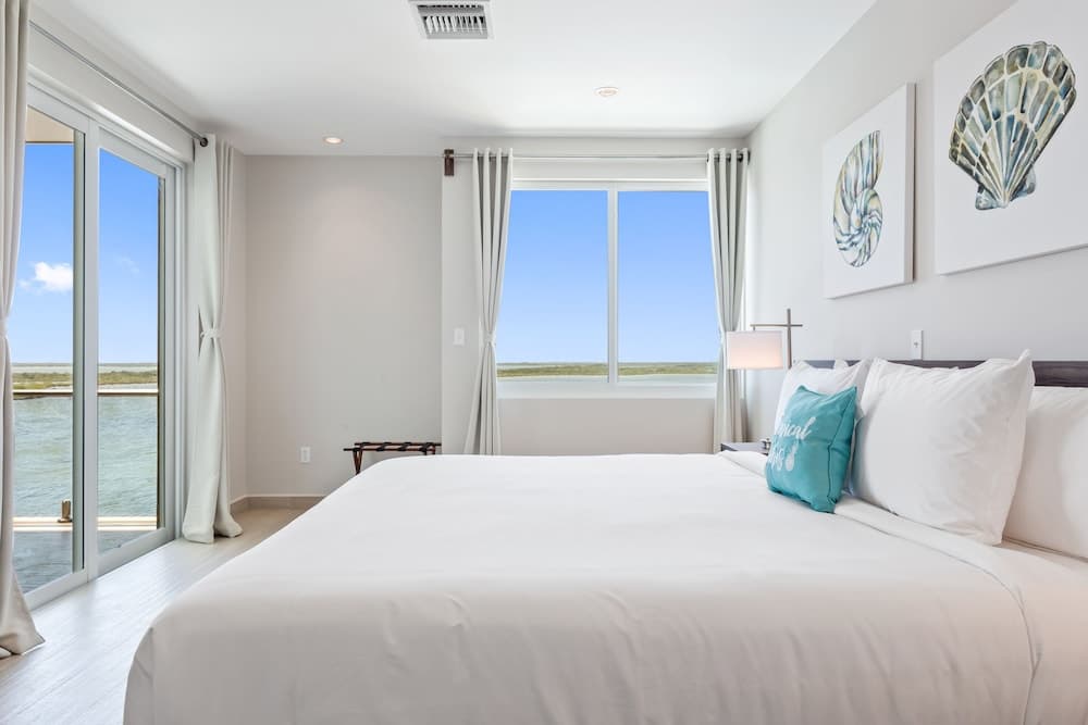 Sunset Caribe Belize