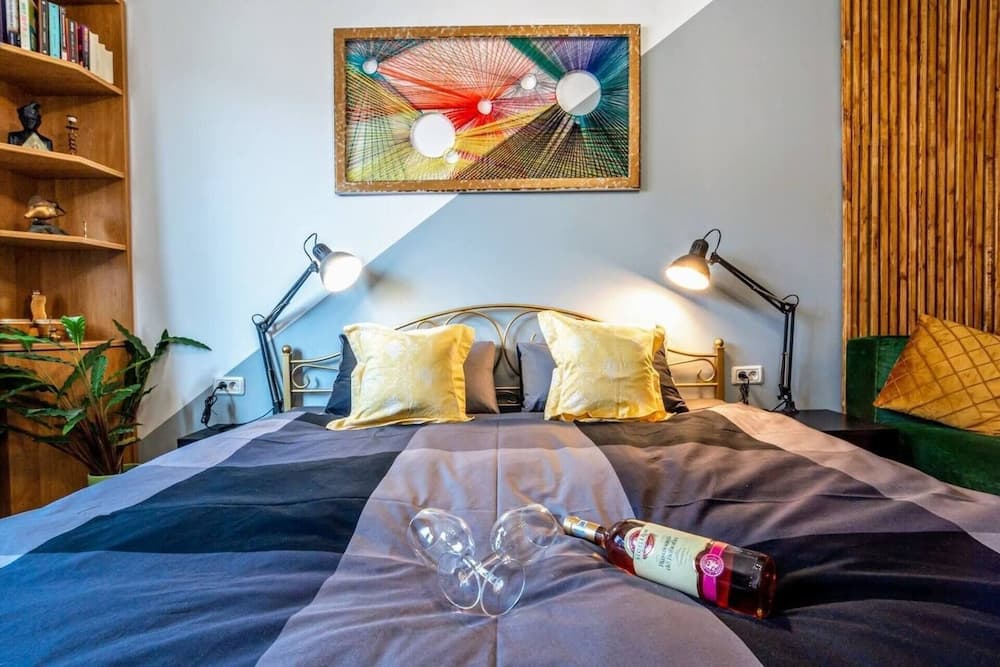 Lux Rooftop Studio w. Large 🌊 View Terrace