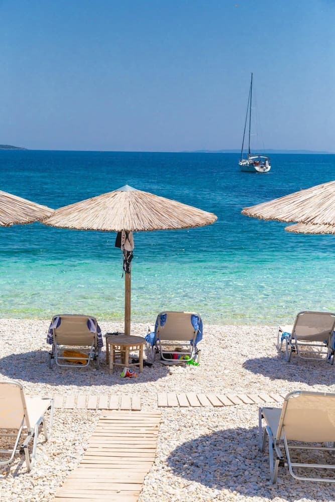 Neptune Private Pool Walk to Beach A C Wifi - 2831