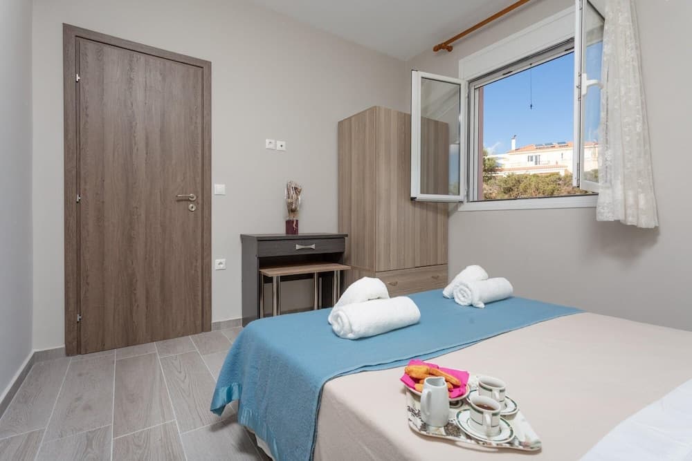 Vatsa Beach Villa Large Private Pool Walk to Beach Sea Views A C Wifi - 3021