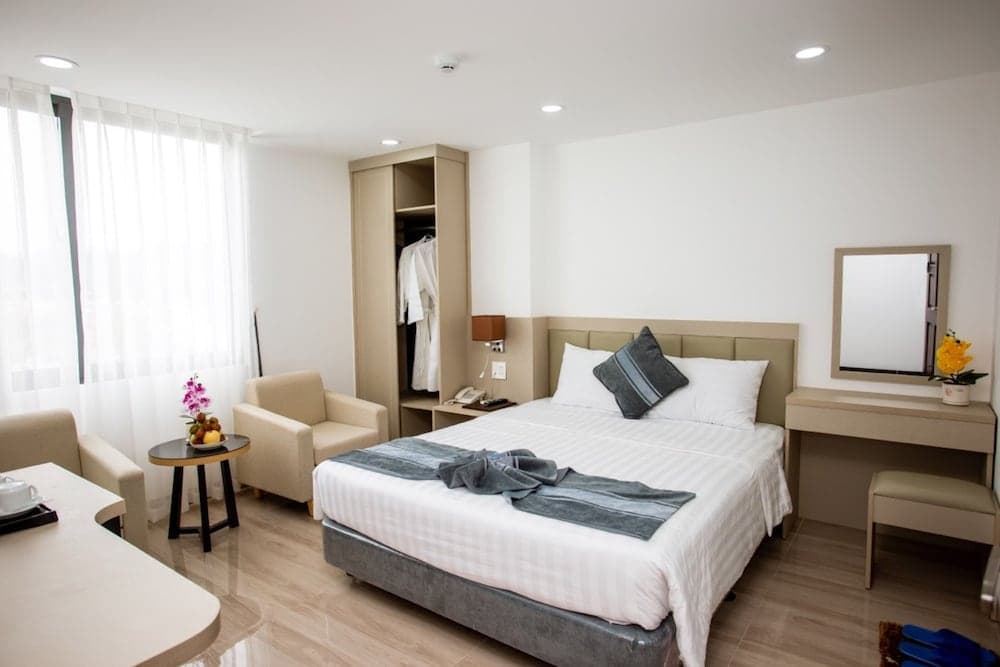 Blue Ocean Hotel & Apartment