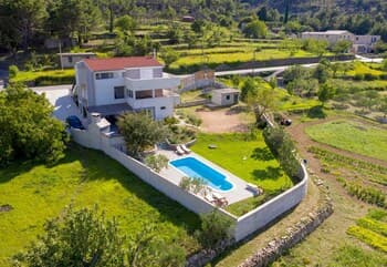 Villa Olive Tree With Secluded Pool