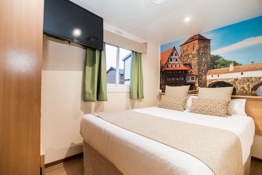 Magic Robin Hood Waterpark Lodge Resort