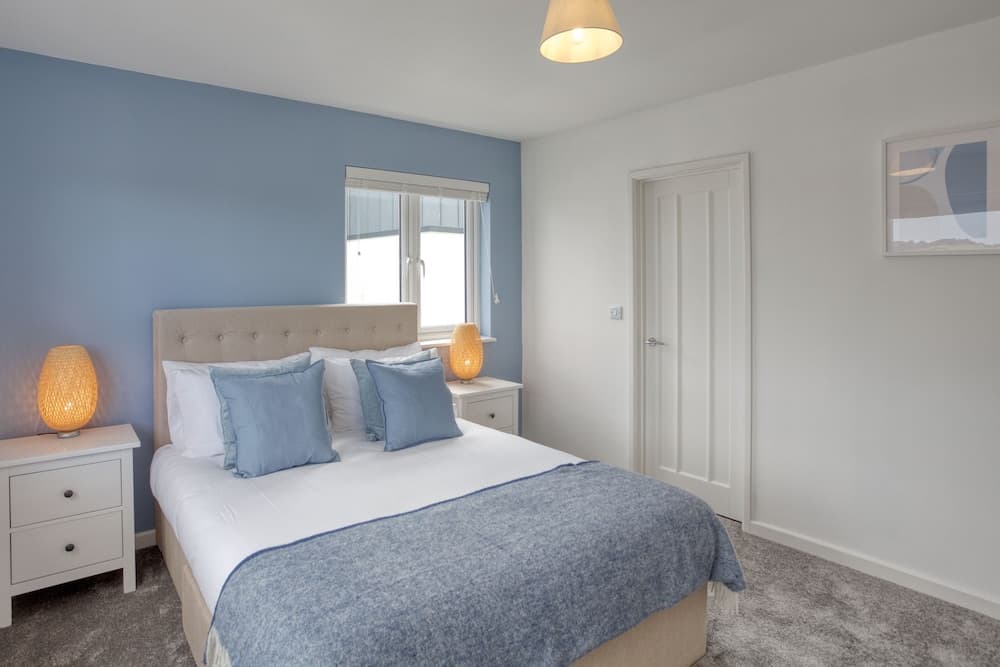 Fantastic sea Views in Falmouth, new 4BD Townhouse