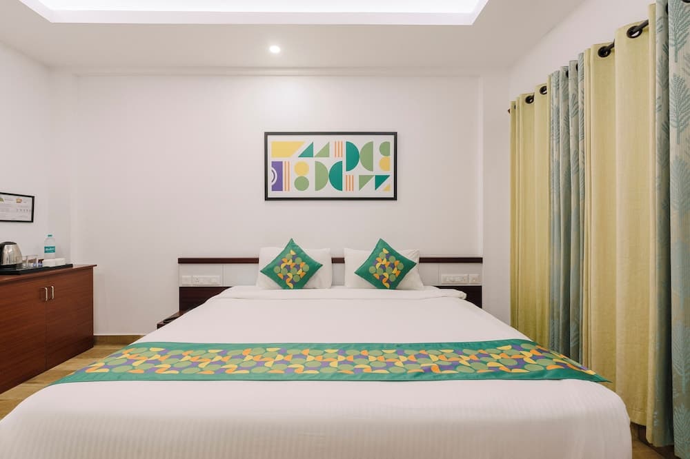 Treebo Wanderlust Residency With Mountain View