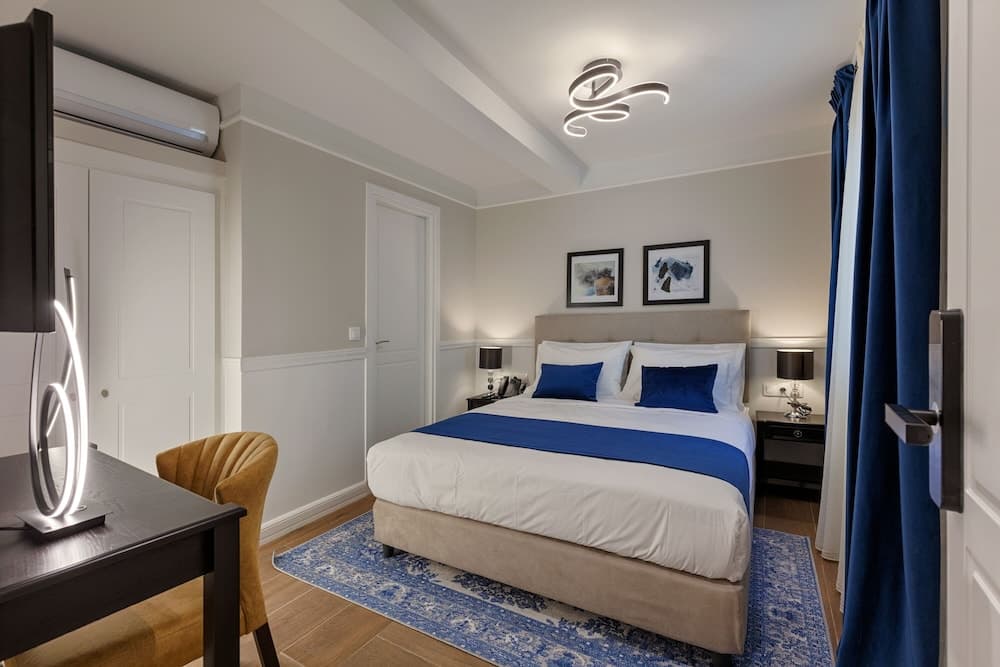 Classic Hotel by Athens Prime Hotels