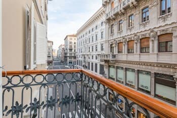 Domo Premium Apartments - Trieste Mazzini