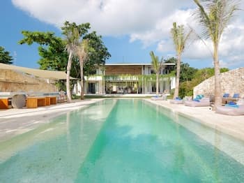 Villa Seascape by Elite Havens