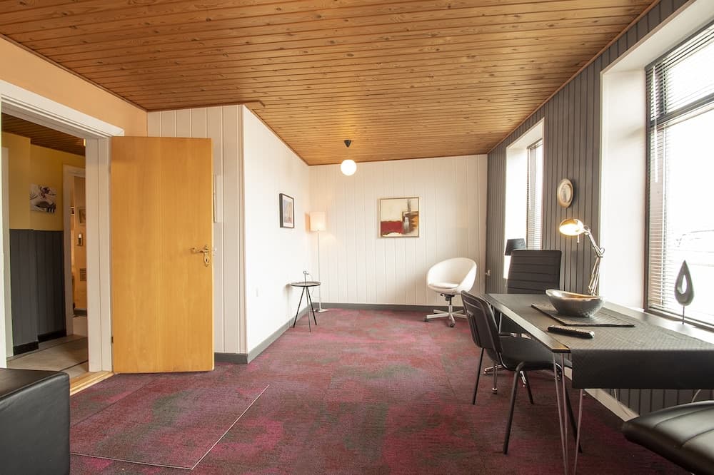 Grannys House - View of the harbour