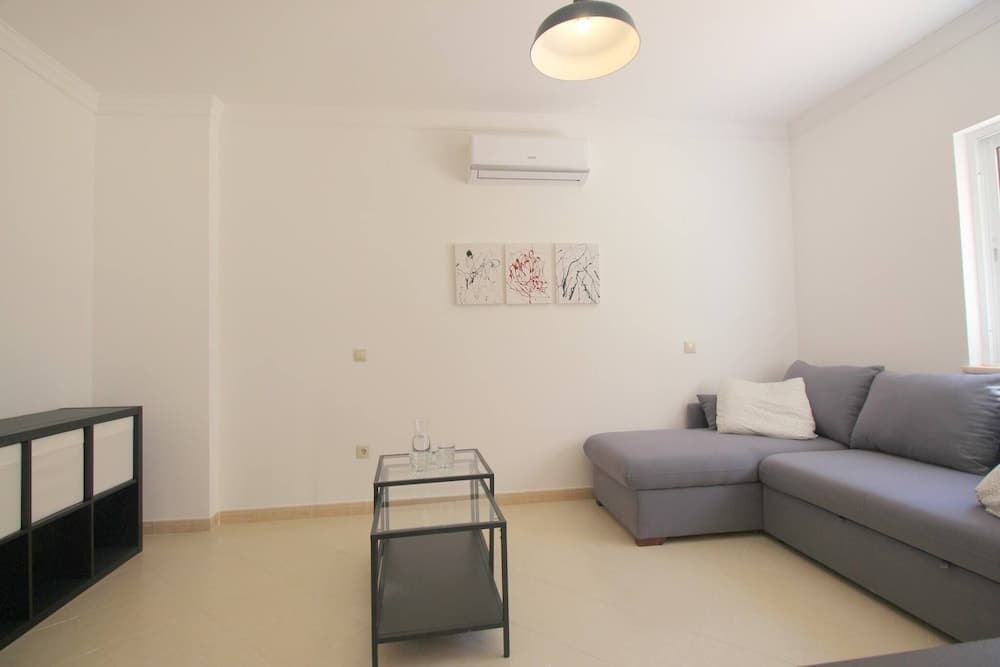 2 Bedroom Apartment 500m From The Beach - Algarve