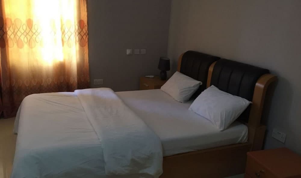 Rasta Tees Place - Standard