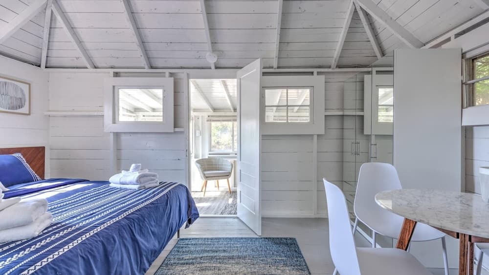 Bungalow 1 - 1br, Water View