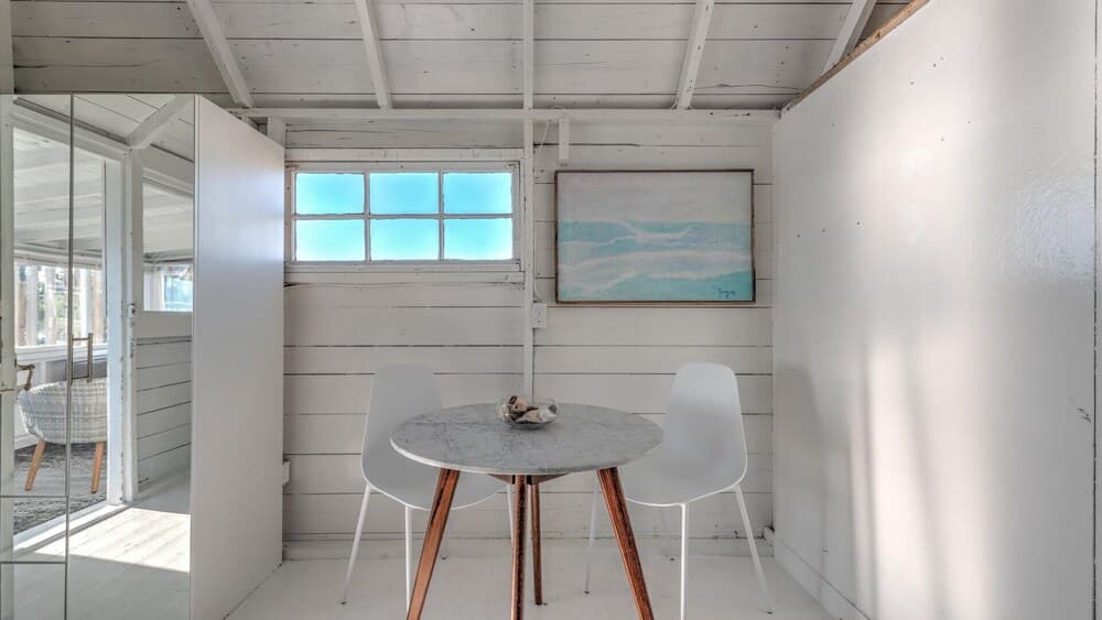 Bungalow 4 - 1br, Waterfront