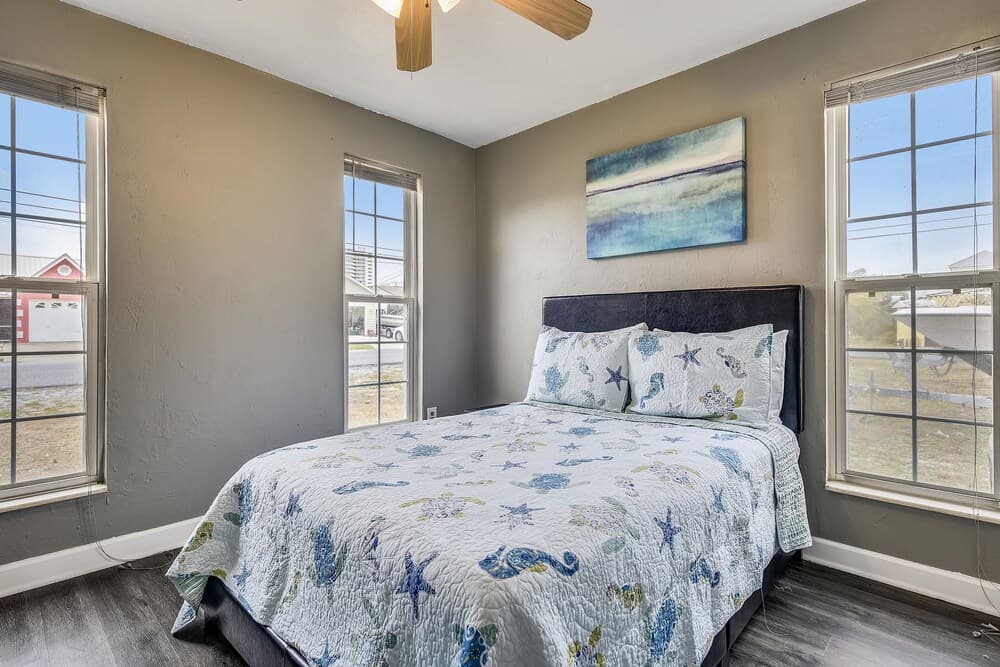 Sunset on Sunset by Book That Condo