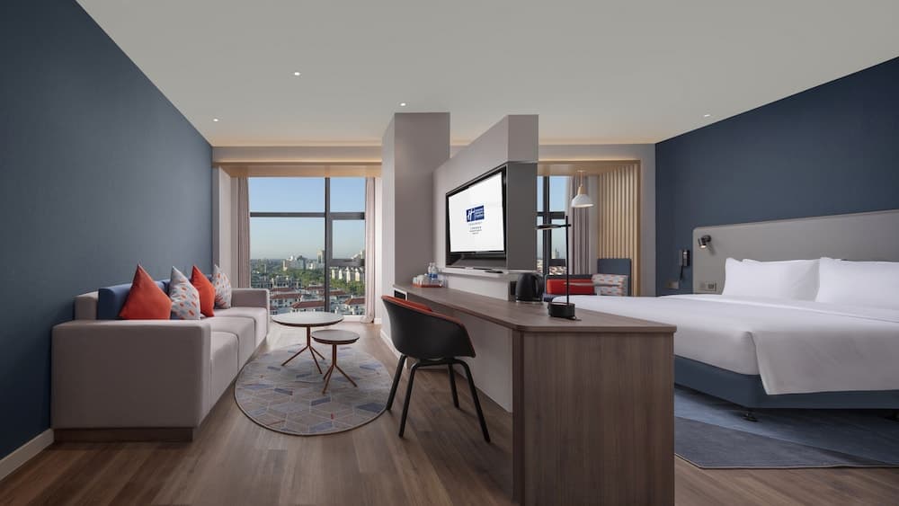 Holiday Inn Express Shanghai Qingpu New City by IHG