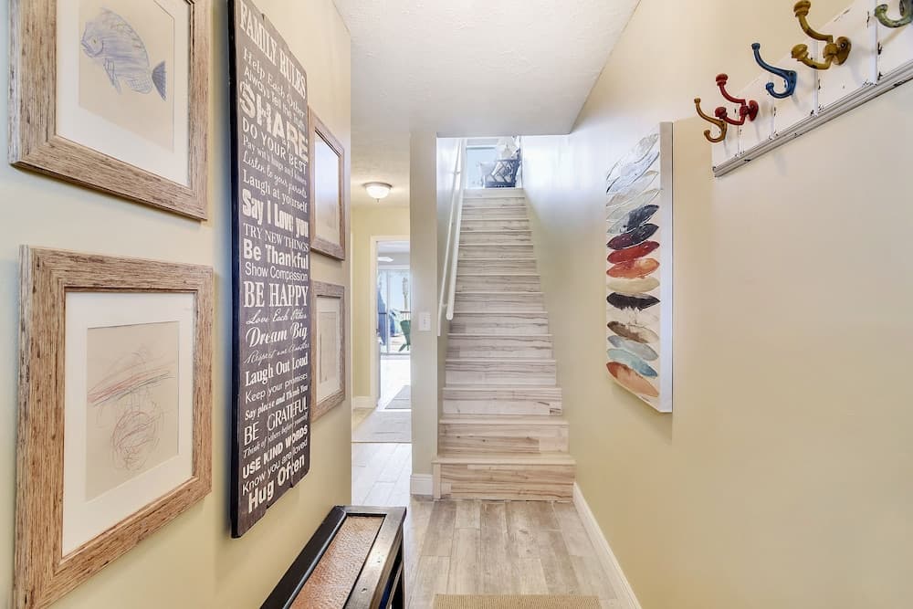 Seaside Pointe by Book That Condo