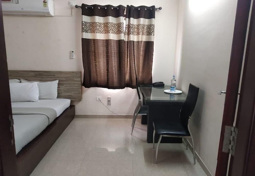 Park Service Apartment