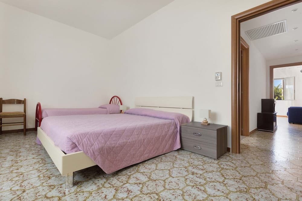 2089 Casa Bouganville