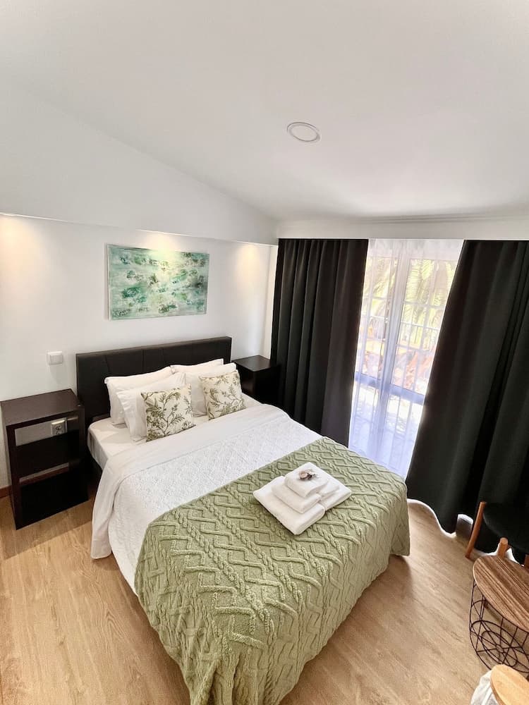 Gardens Guest House-hostel