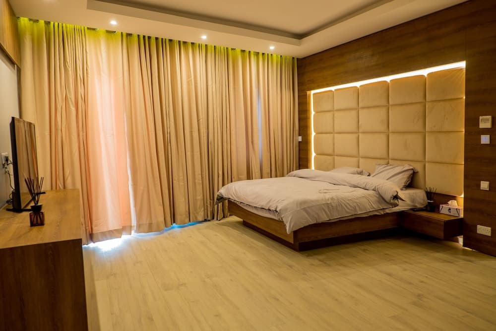 Revelton H - The Bridge Apartments