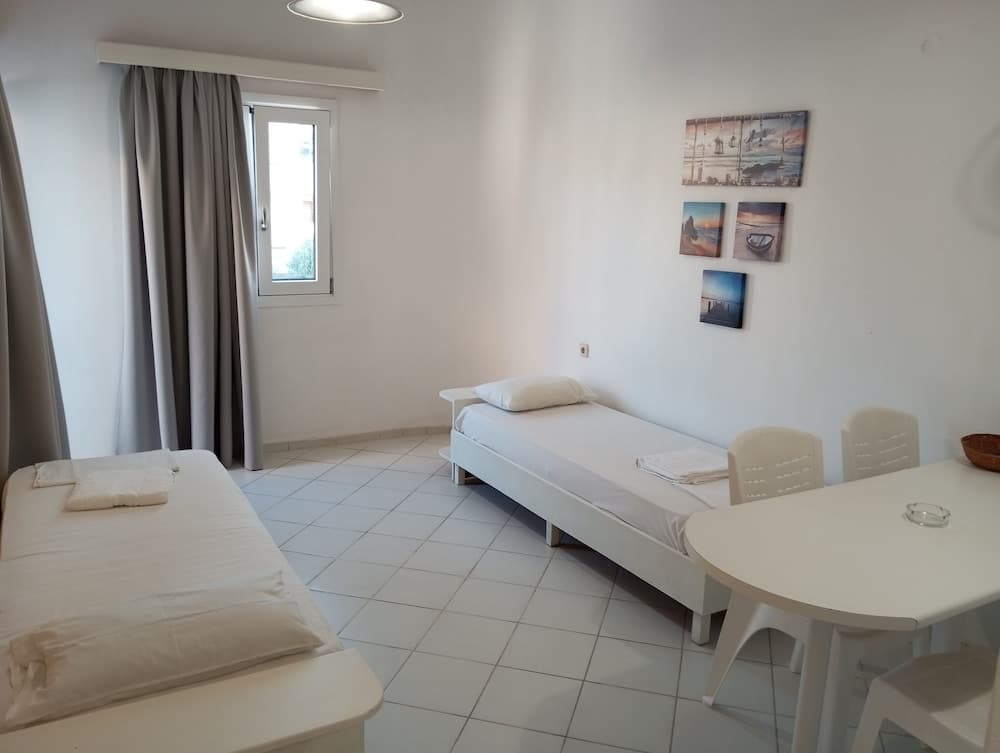 Apartment for 4 Personsn the Center