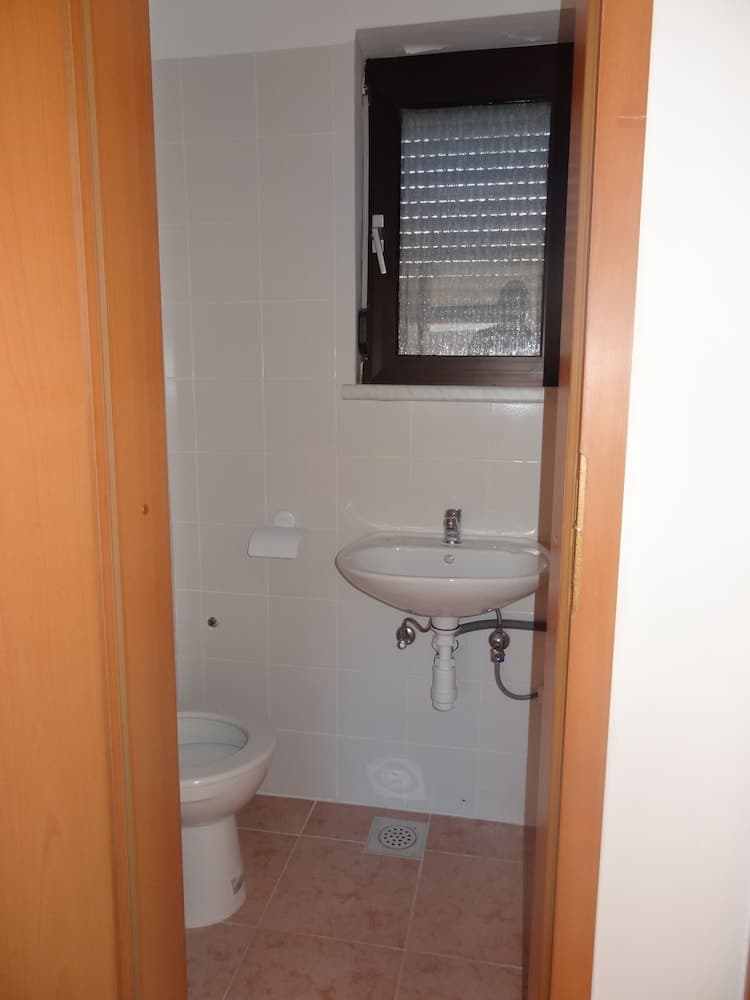 Ilsad Apartments - Apartment With Pool 80 Meters From sea - Great Location