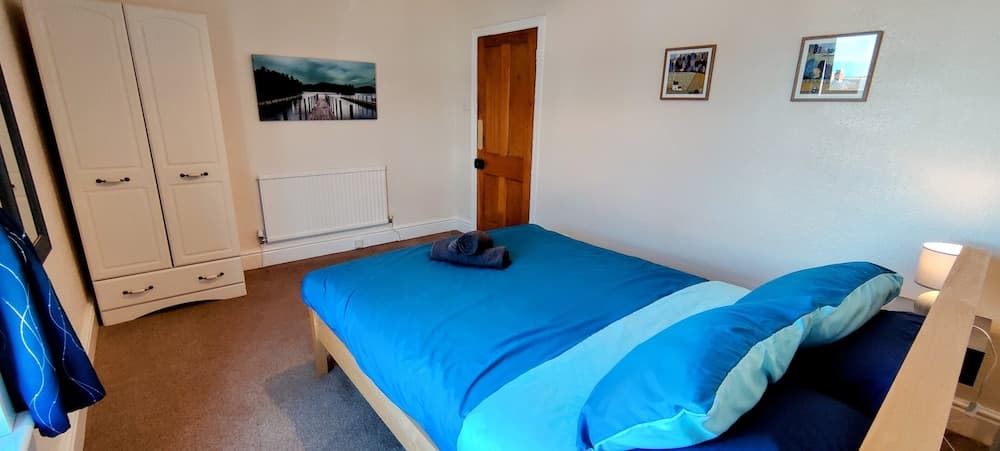 Rhubarb Terrace on the Coast - Sleeps 1-6