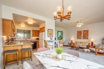 Lae Nani 434 1 Bedroom Condo by Redawning