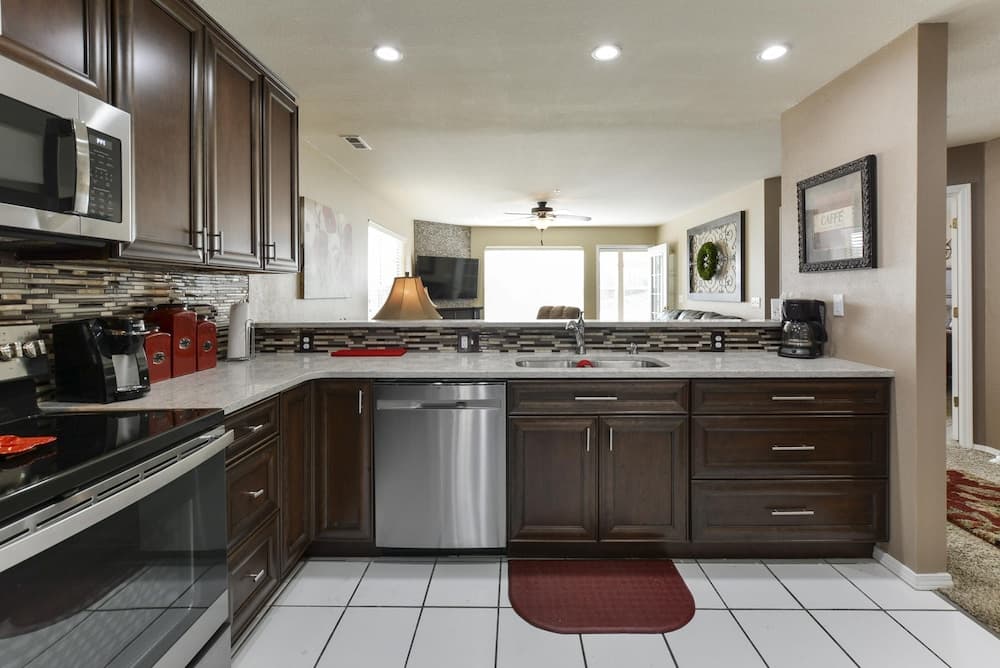 Little House on the Fairway