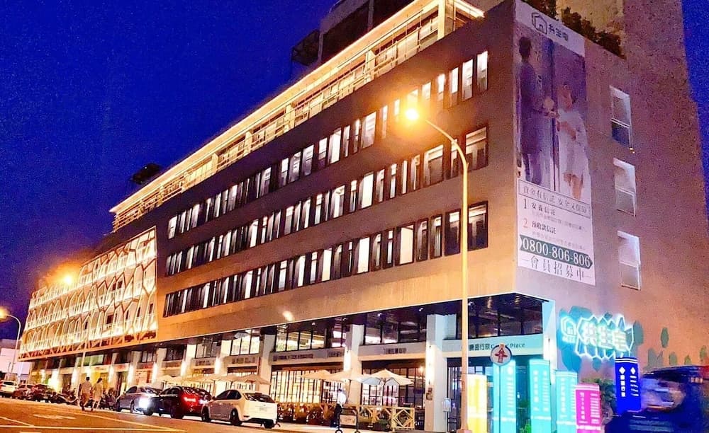 hotel image