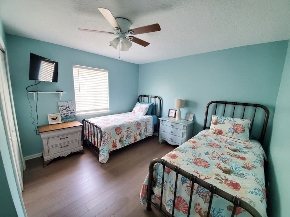 Floridays Vacation Home with Pool near to beach by RedAwning