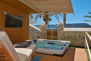 Villasonboard Ermioni Rock Villa Jacuzzi Sea-side