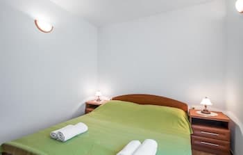 Awesome Home in Krk With Wifi and 2 Bedrooms