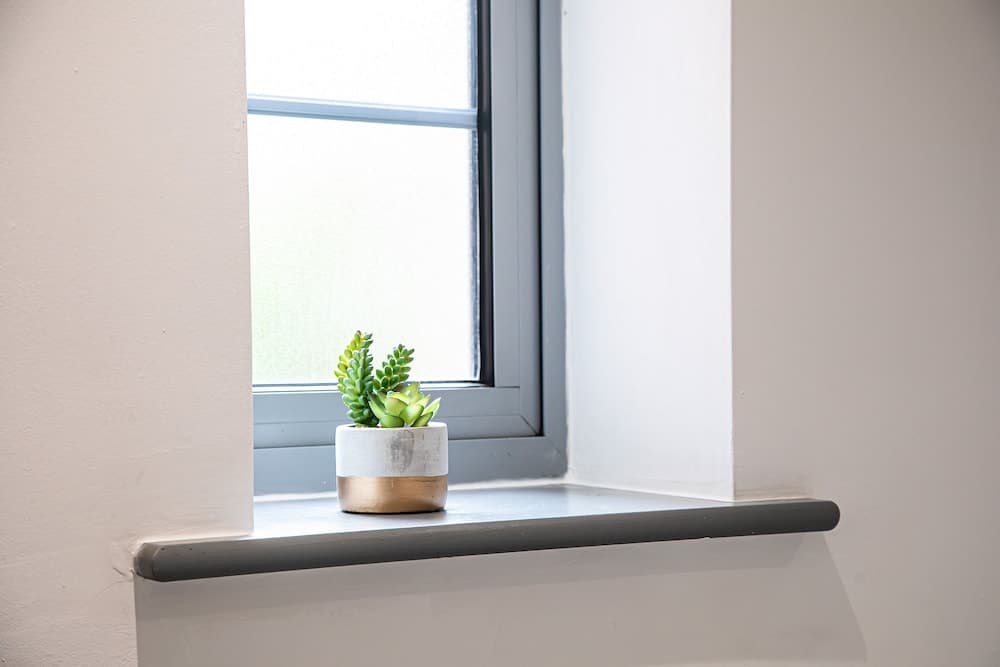 Cosy 1 Bedroom Private Patio by Opulent