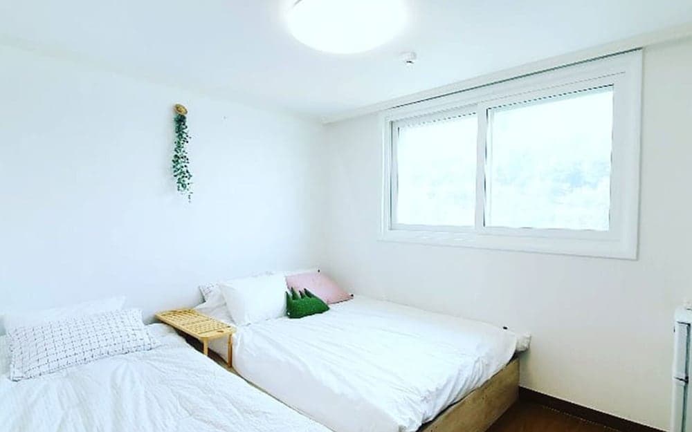 Tongyeong Slobbie Guest House