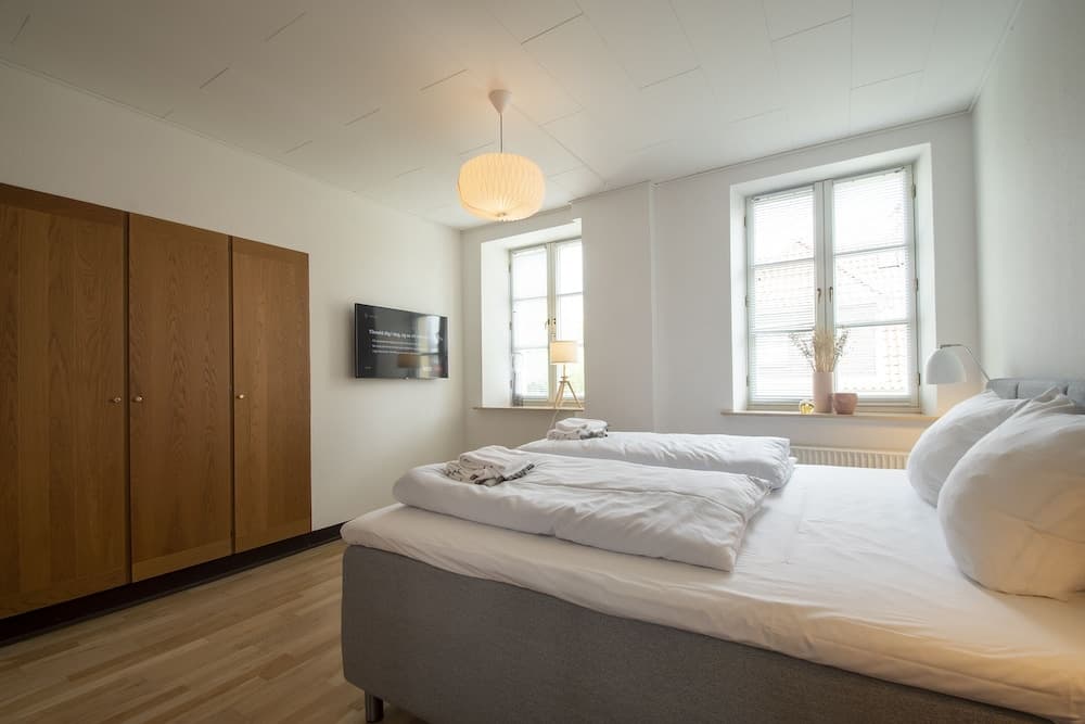 Exclusive 2 Bedroom Apartment