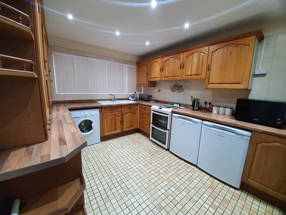 Lovely 5-bed House in Essex