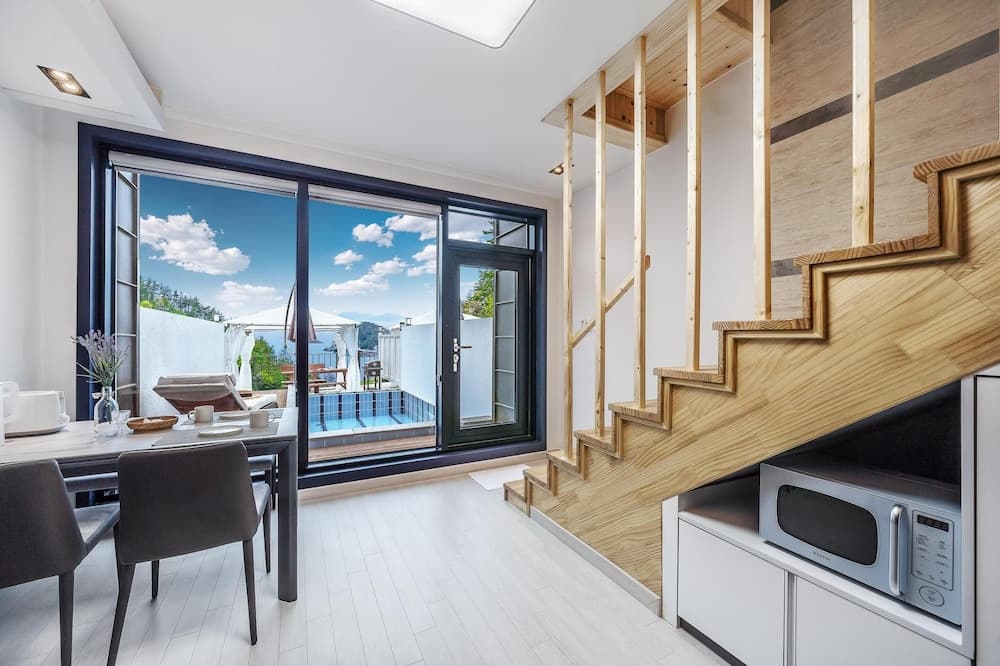 Namhae Palace1470 Pension